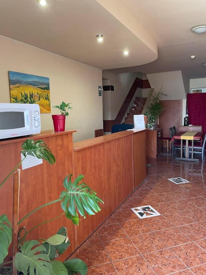 Hotel Vasmacska Panzio Komárom Esterno foto